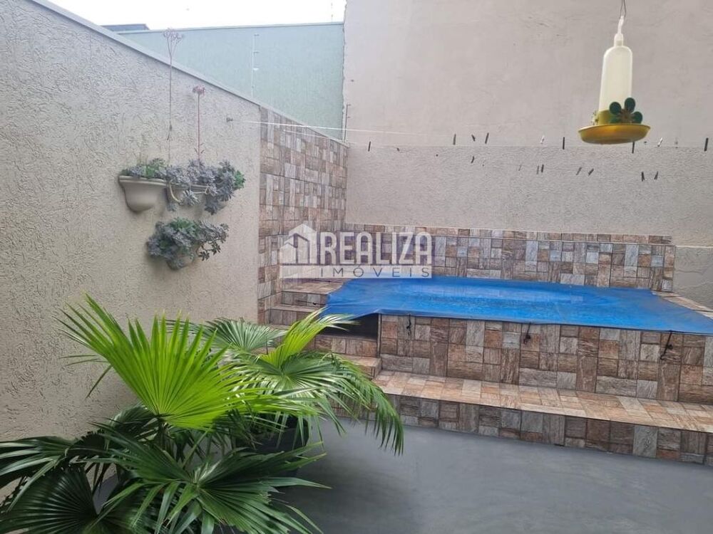 Casa, 2 quartos, 139 m² - Foto 1