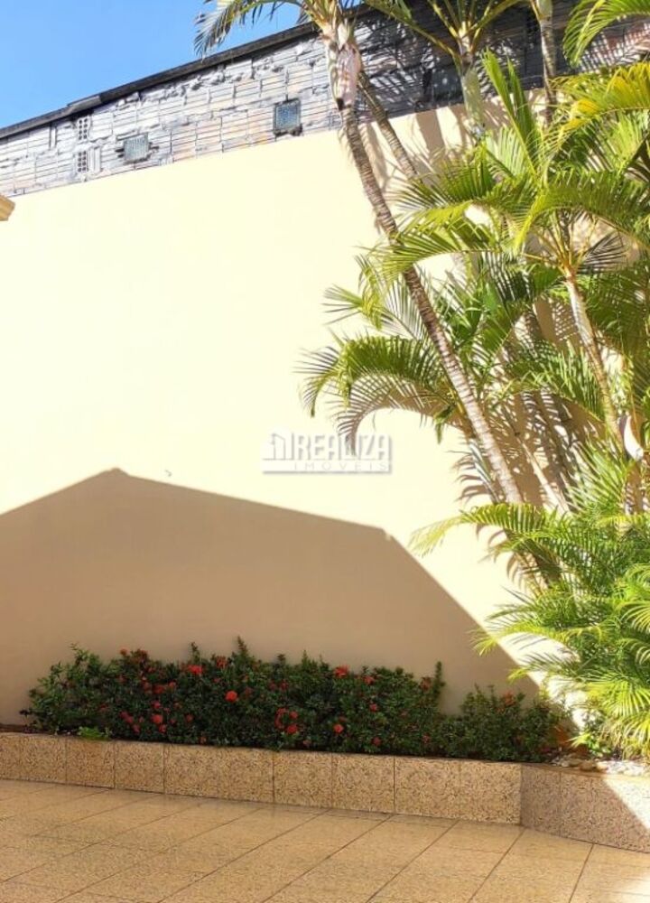 Casa, 3 quartos, 347 m² - Foto 3