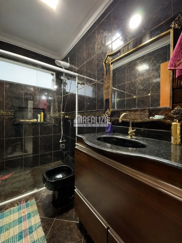 Casa, 3 quartos, 207 m² - Foto 4