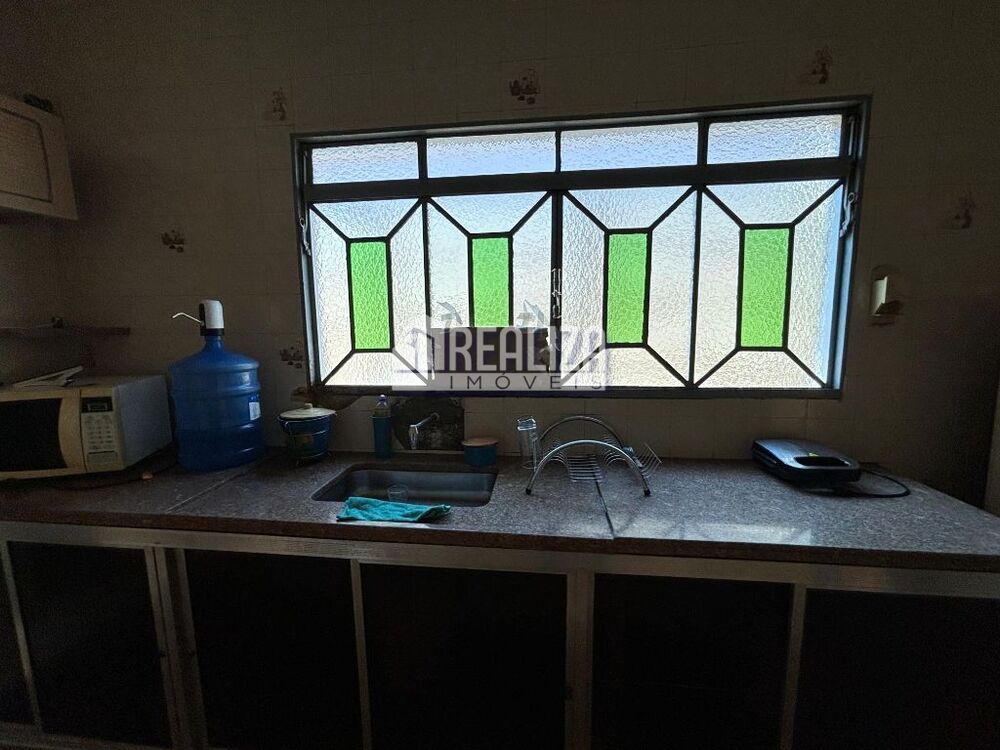 Casa, 3 quartos, 200 m² - Foto 4