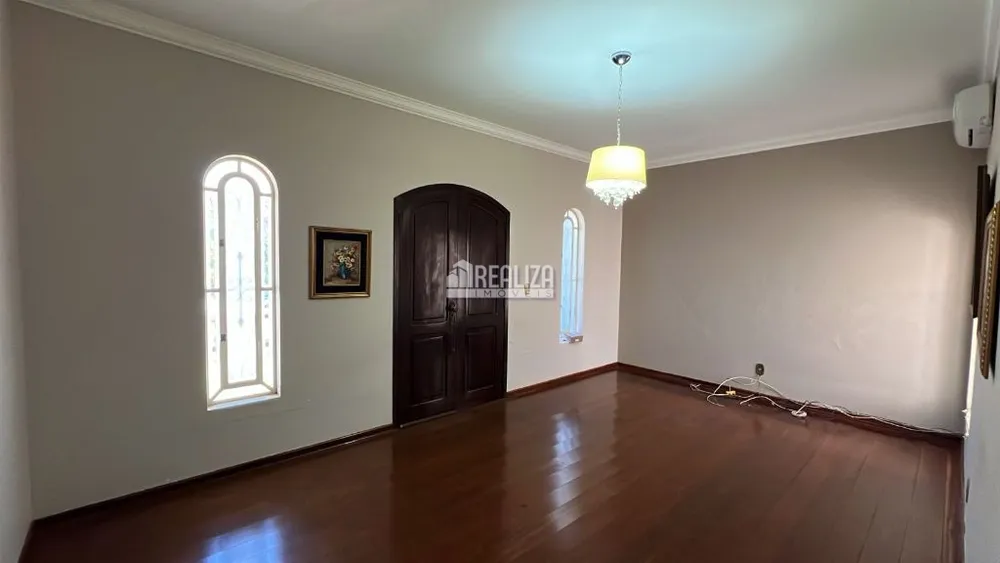 Casa, 3 quartos, 220 m² - Foto 7