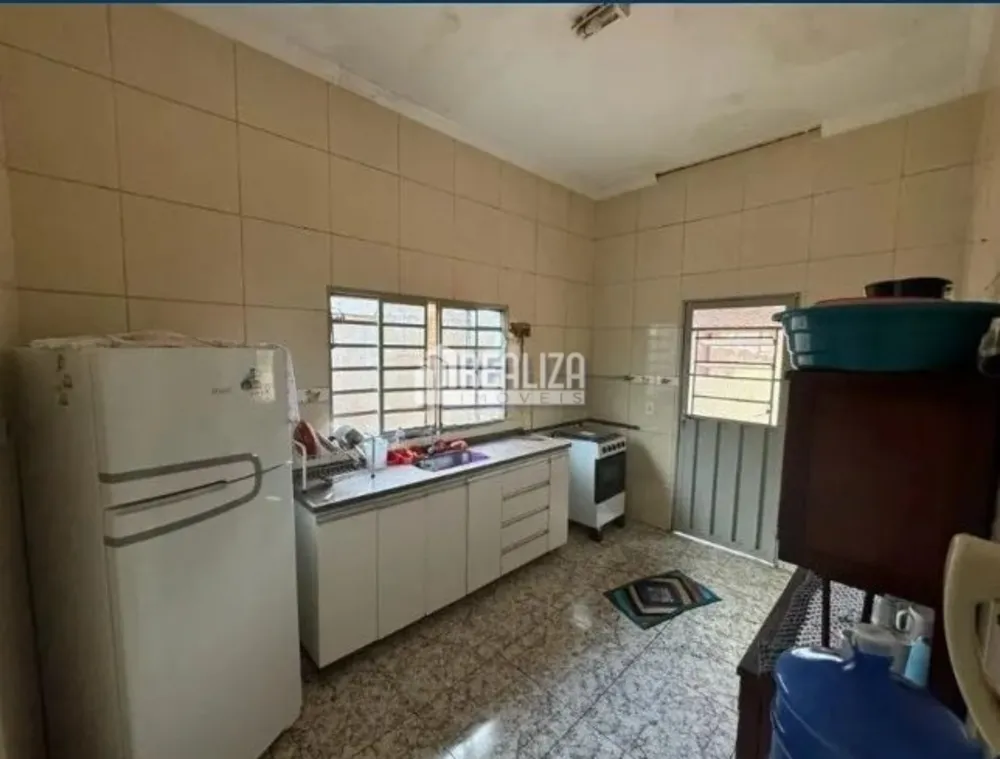Casa, 3 quartos, 228 m² - Foto 8