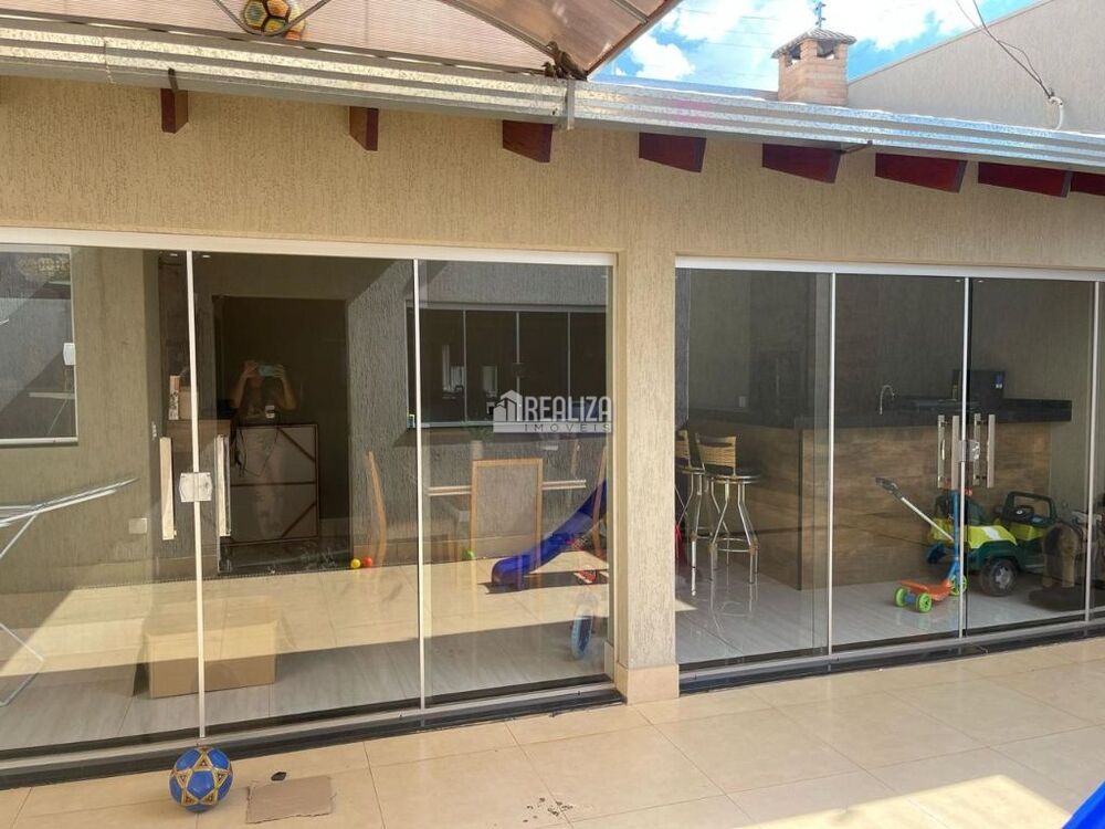 Casa, 3 quartos, 210 m² - Foto 9