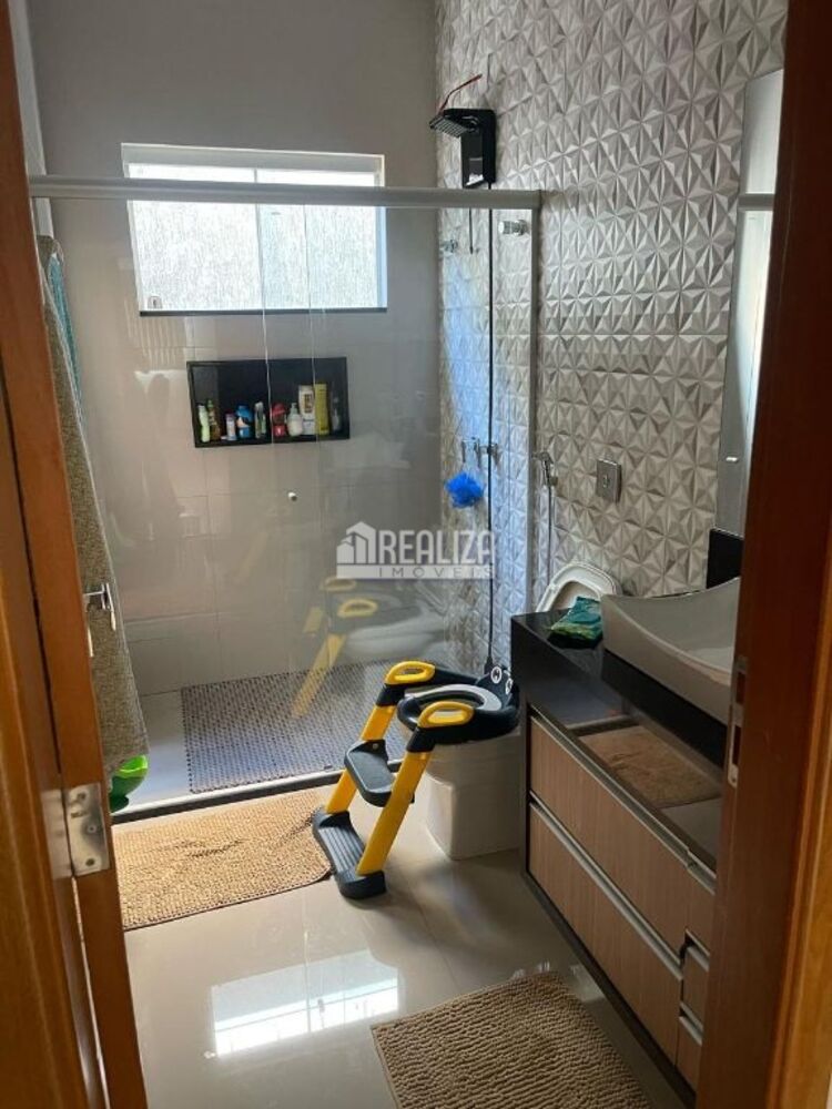 Casa, 3 quartos, 210 m² - Foto 3