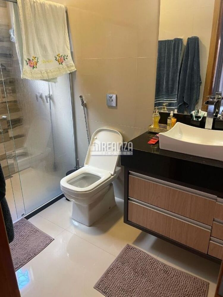 Casa, 3 quartos, 210 m² - Foto 11