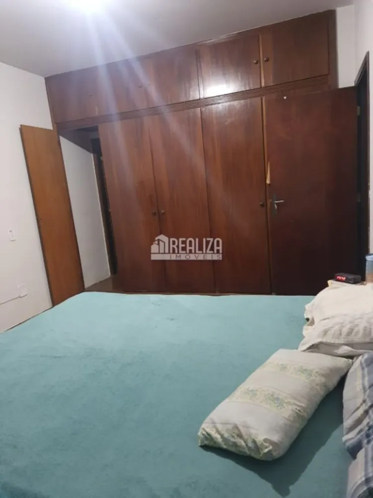 Casa, 3 quartos, 218 m² - Foto 6