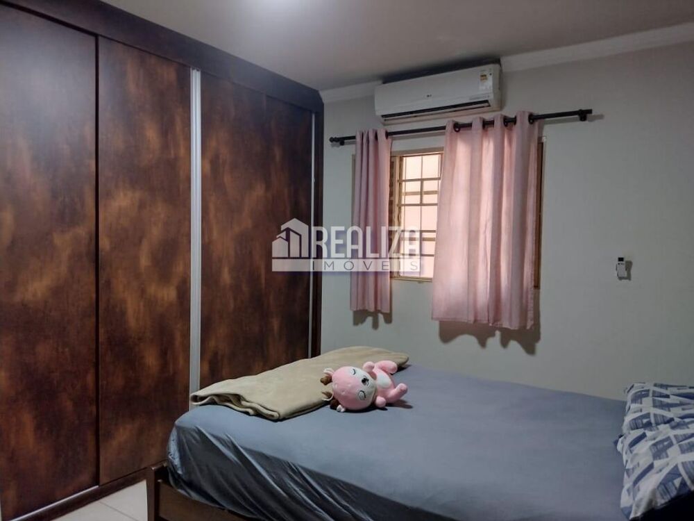 Casa, 3 quartos, 193 m² - Foto 3