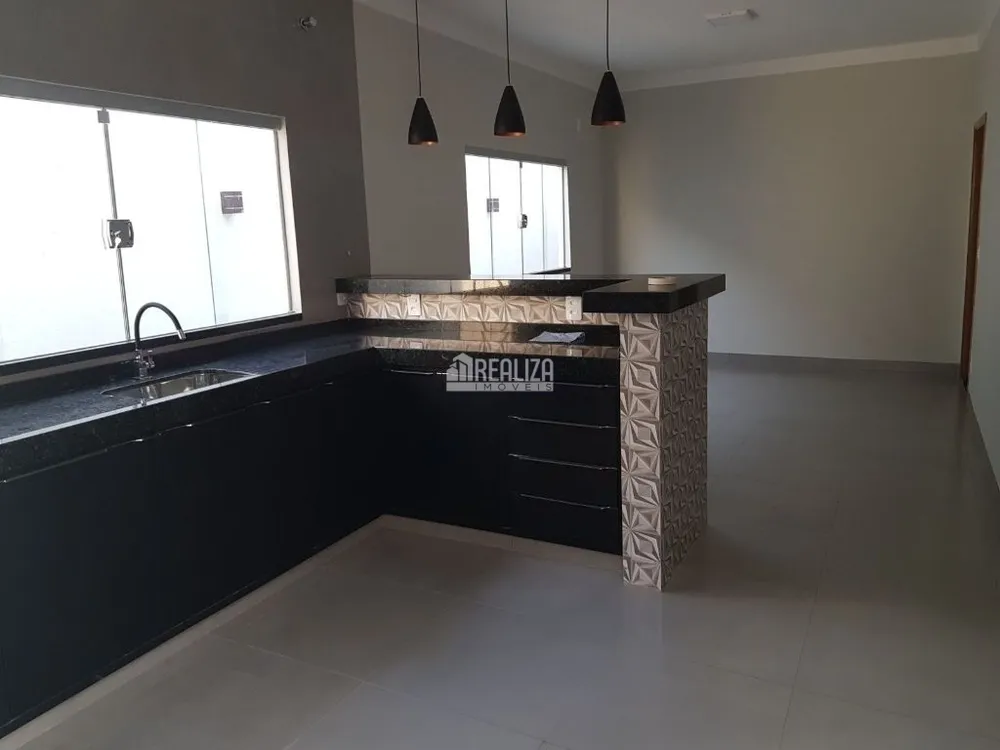 Casa, 3 quartos, 180 m² - Foto 4
