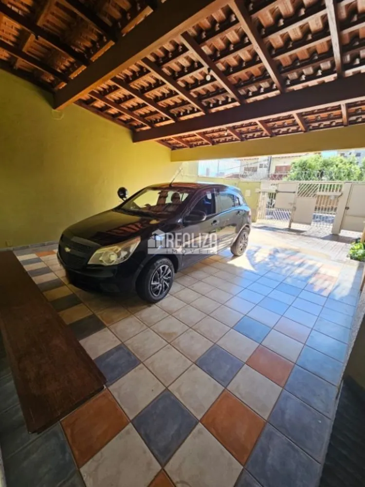 Casa, 4 quartos, 240 m² - Foto 20