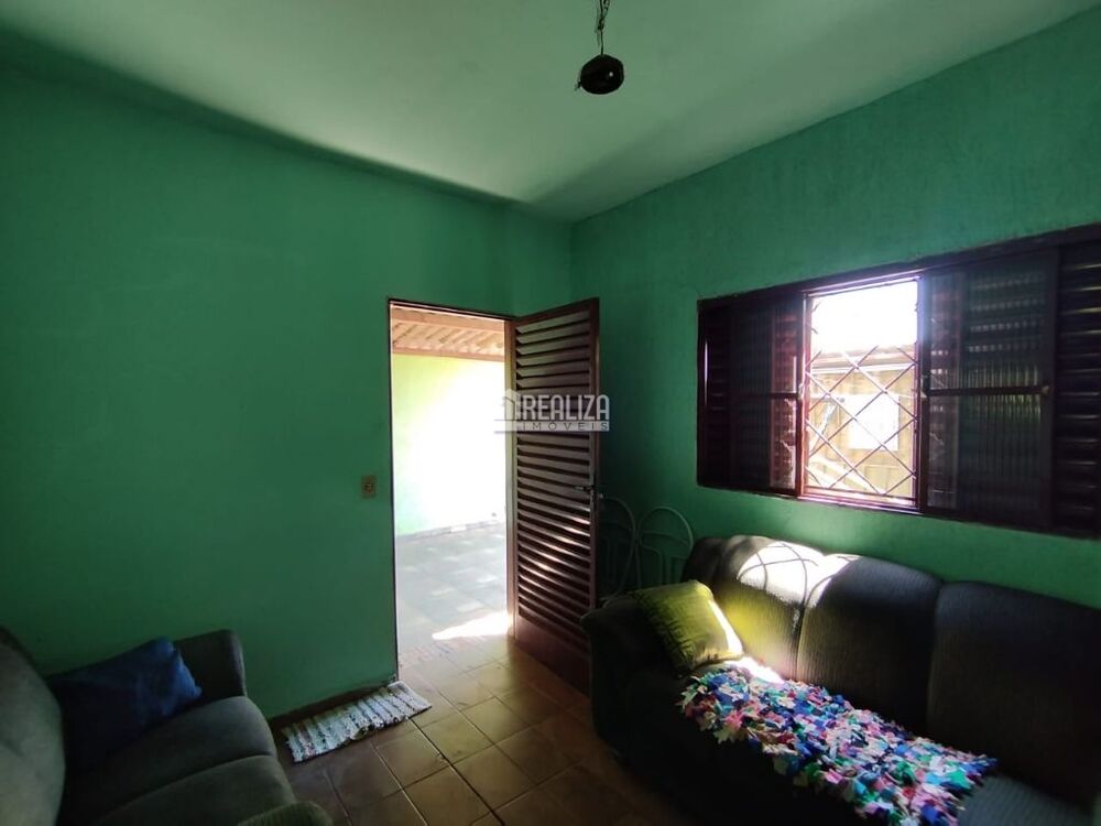 Casa, 3 quartos, 107 m² - Foto 2