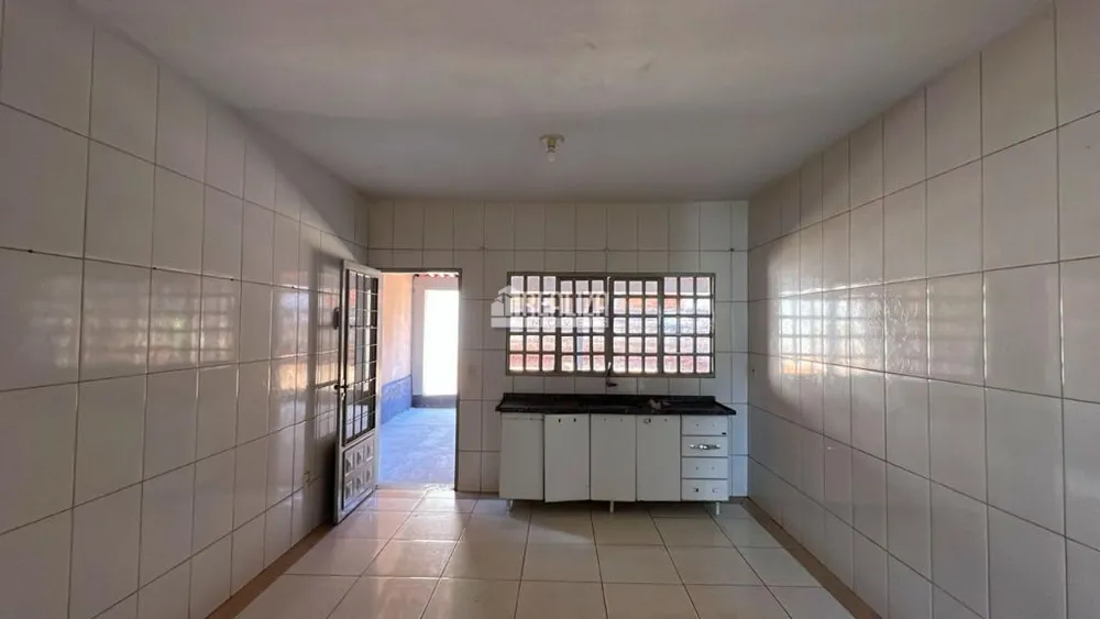 Casa, 2 quartos, 100 m² - Foto 1