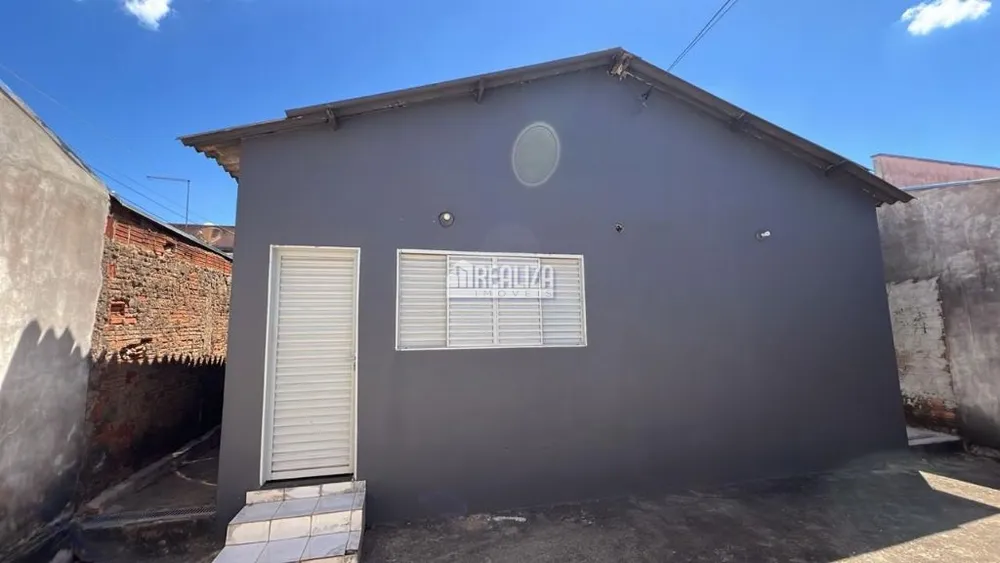 Casa, 2 quartos, 100 m² - Foto 2