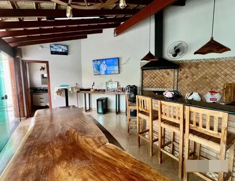 Casa, 3 quartos, 197 m² - Foto 4