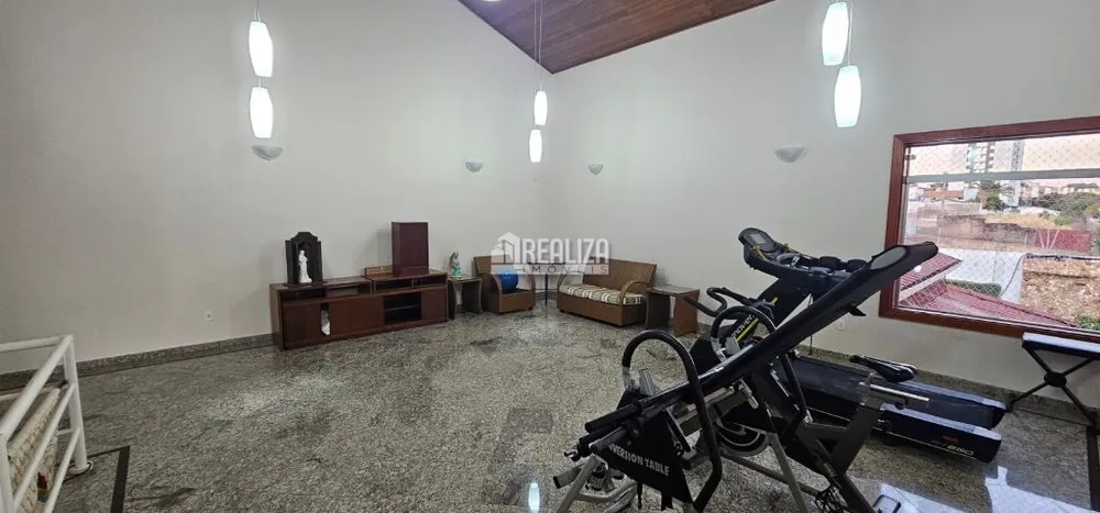 Casa, 3 quartos, 439 m² - Foto 9