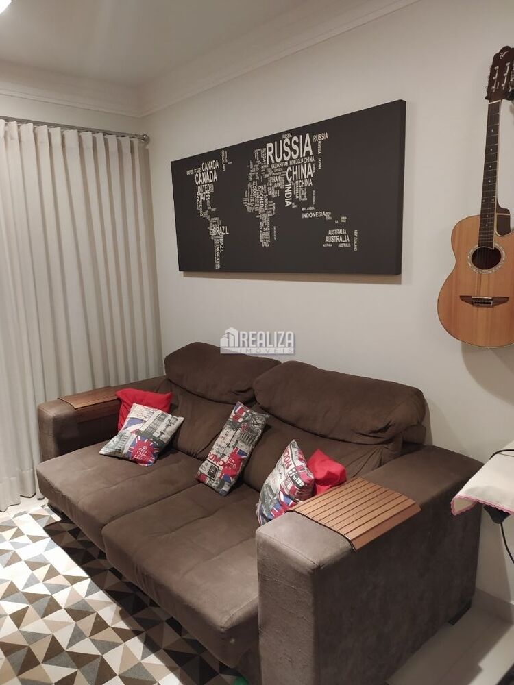 Apartamento à venda com 2 quartos, 89m² - Foto 2