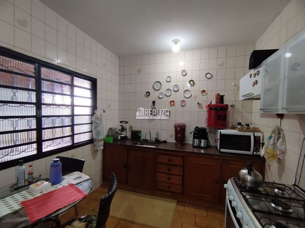 Casa, 3 quartos, 161 m² - Foto 4