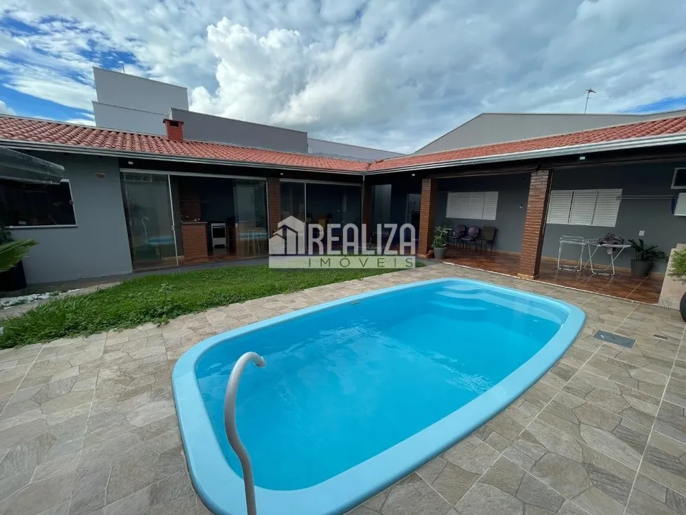 Casa, 3 quartos, 250 m² - Foto 8