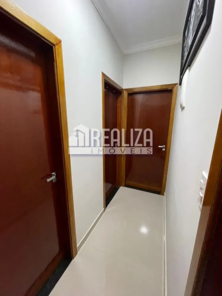 Casa, 3 quartos, 250 m² - Foto 4