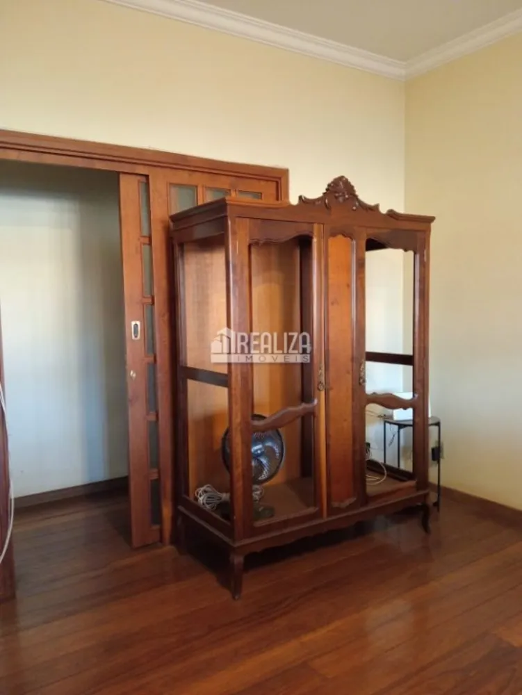 Casa, 3 quartos, 272 m² - Foto 12