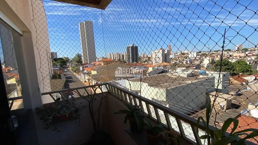 Apartamento, 3 quartos, 162 m² - Foto 2