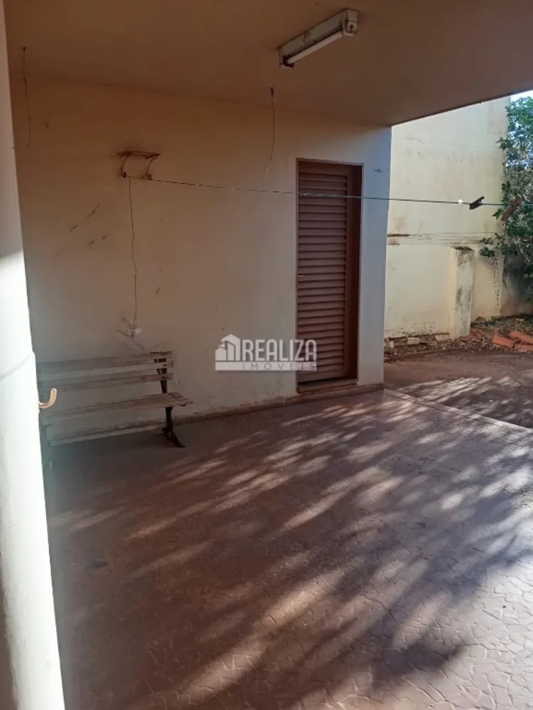 Casa, 3 quartos, 376 m² - Foto 3