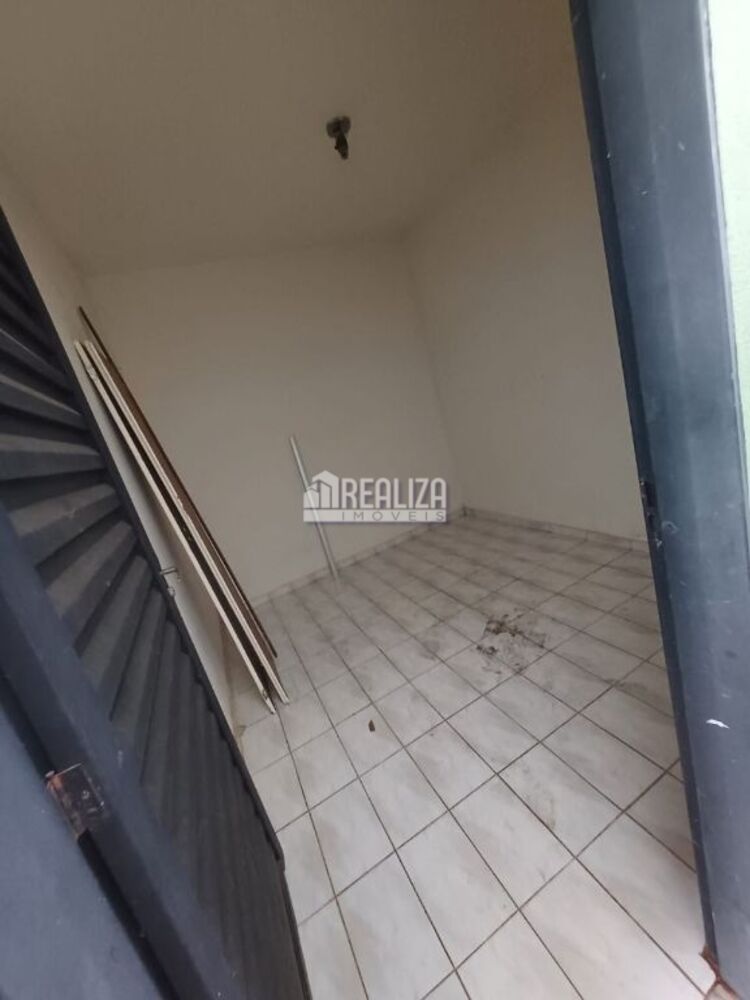 Casa à venda com 4 quartos, 141m² - Foto 5