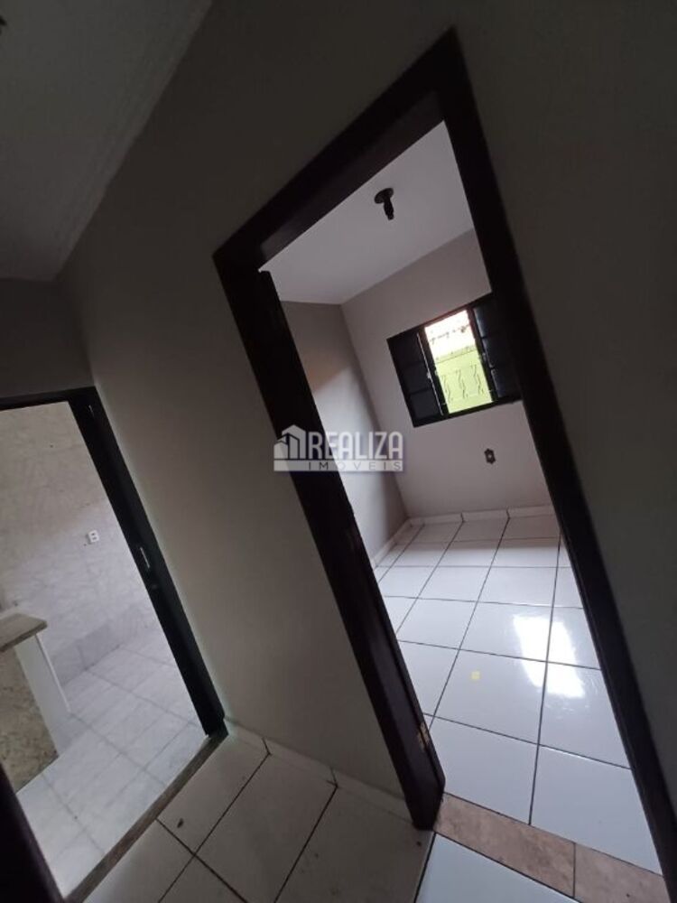 Casa à venda com 4 quartos, 141m² - Foto 6