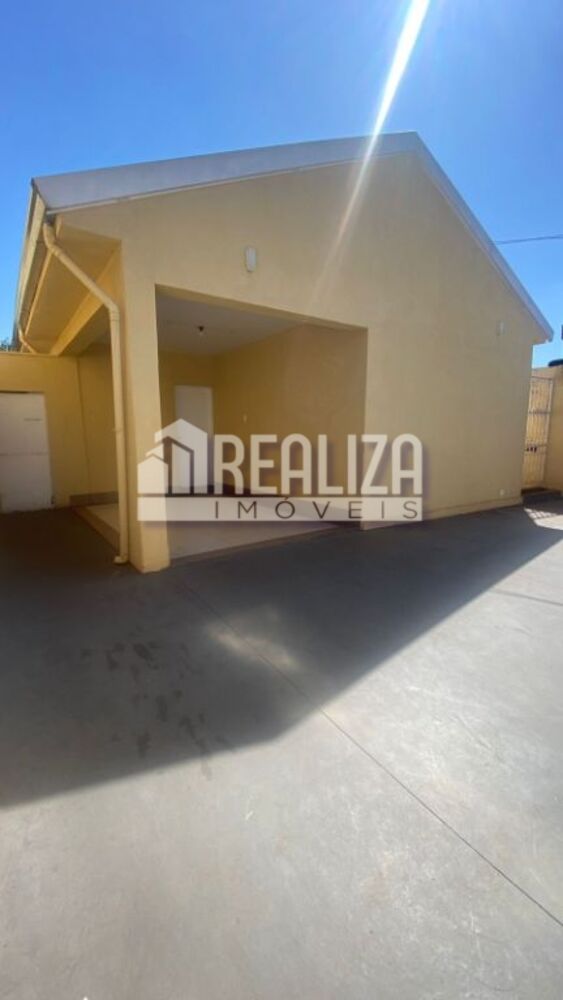 Casa à venda com 3 quartos, 150m² - Foto 4