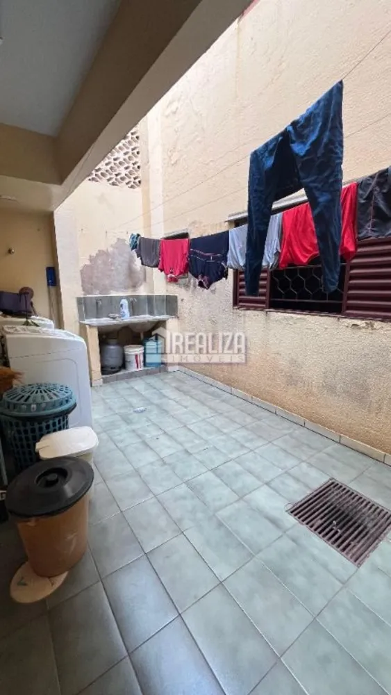 Casa, 14 quartos - Foto 4