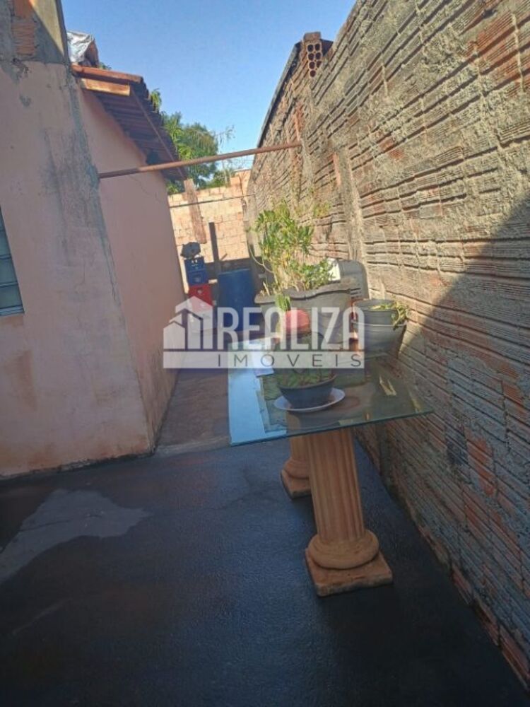 Casa, 2 quartos, 65 m² - Foto 2