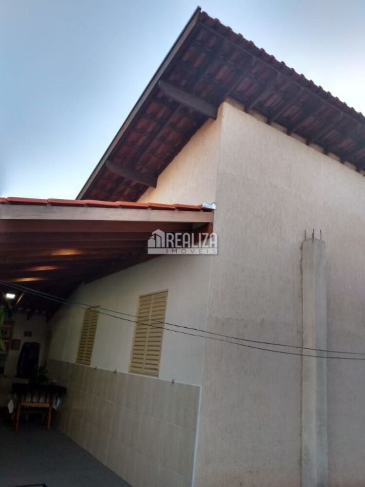 Casa, 3 quartos, 165 m² - Foto 1