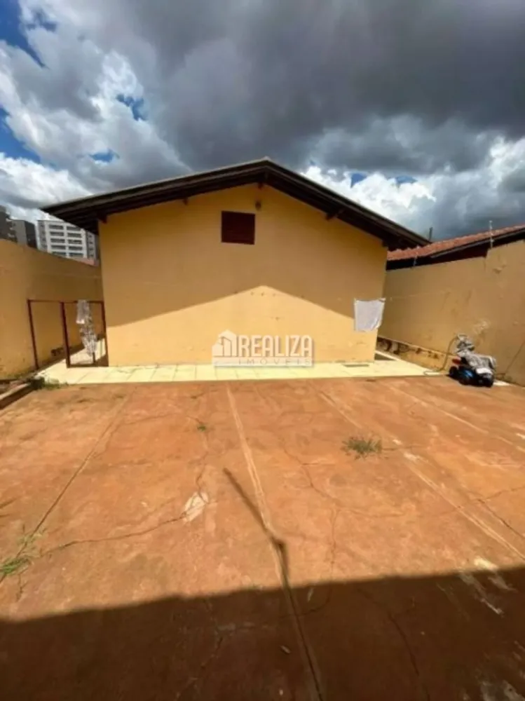 Casa, 3 quartos, 99 m² - Foto 2