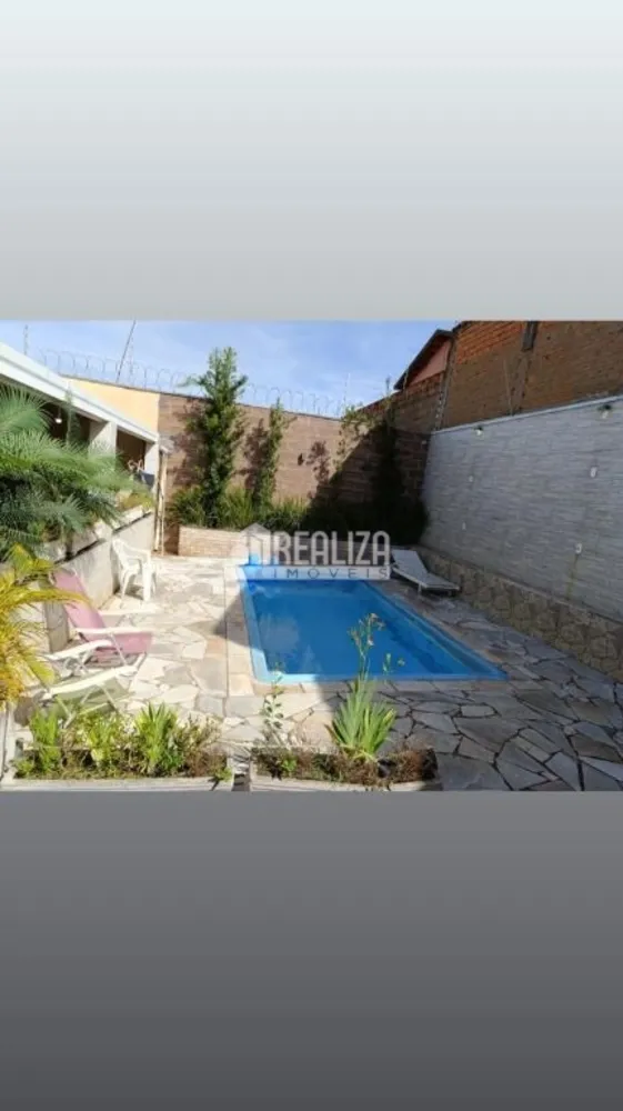 Casa, 3 quartos, 200 m² - Foto 2