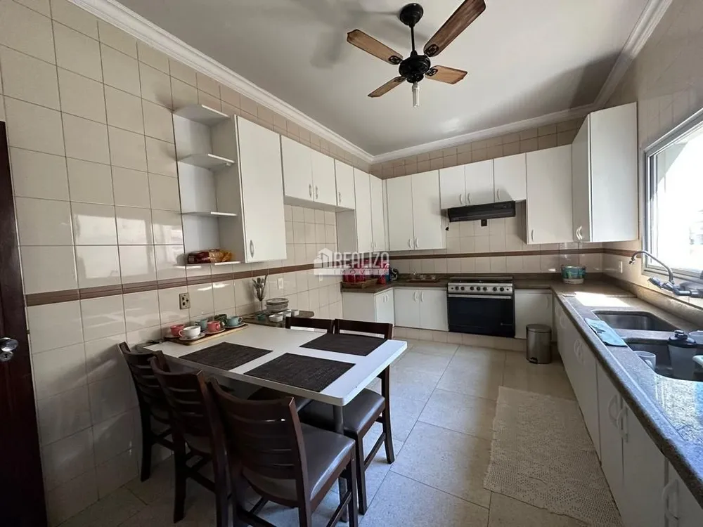 Casa, 4 quartos, 390 m² - Foto 10