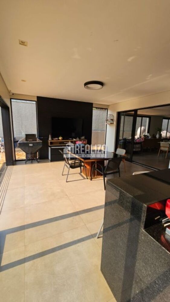 Casa, 4 quartos, 318 m² - Foto 8