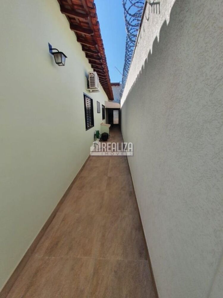 Casa, 4 quartos, 240 m² - Foto 10