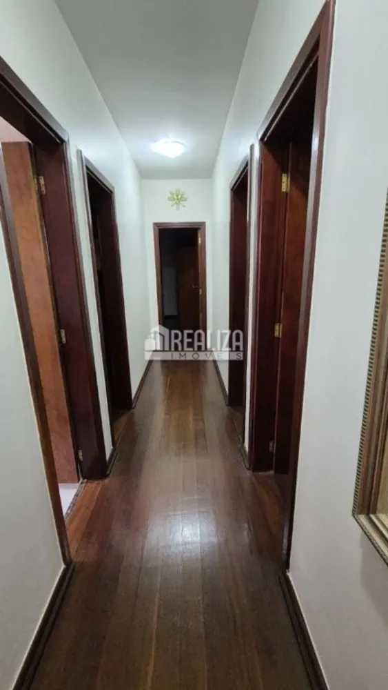 Casa, 4 quartos, 240 m² - Foto 16