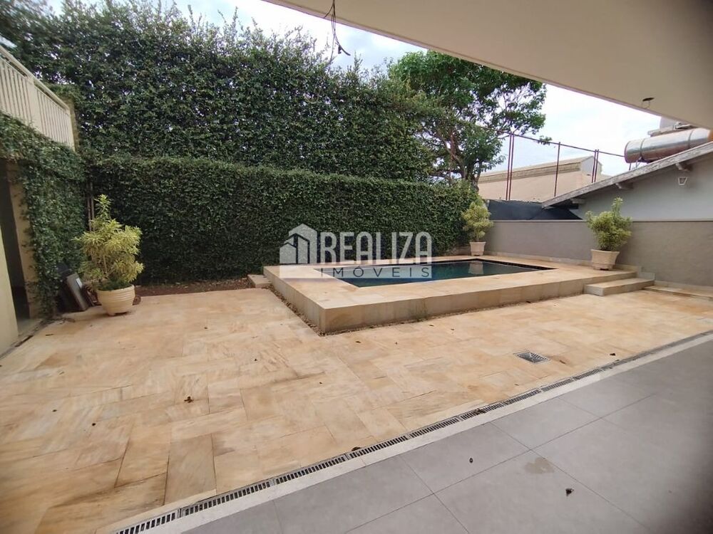 Casa de Condomínio à venda e aluguel com 5 quartos, 491m² - Foto 3