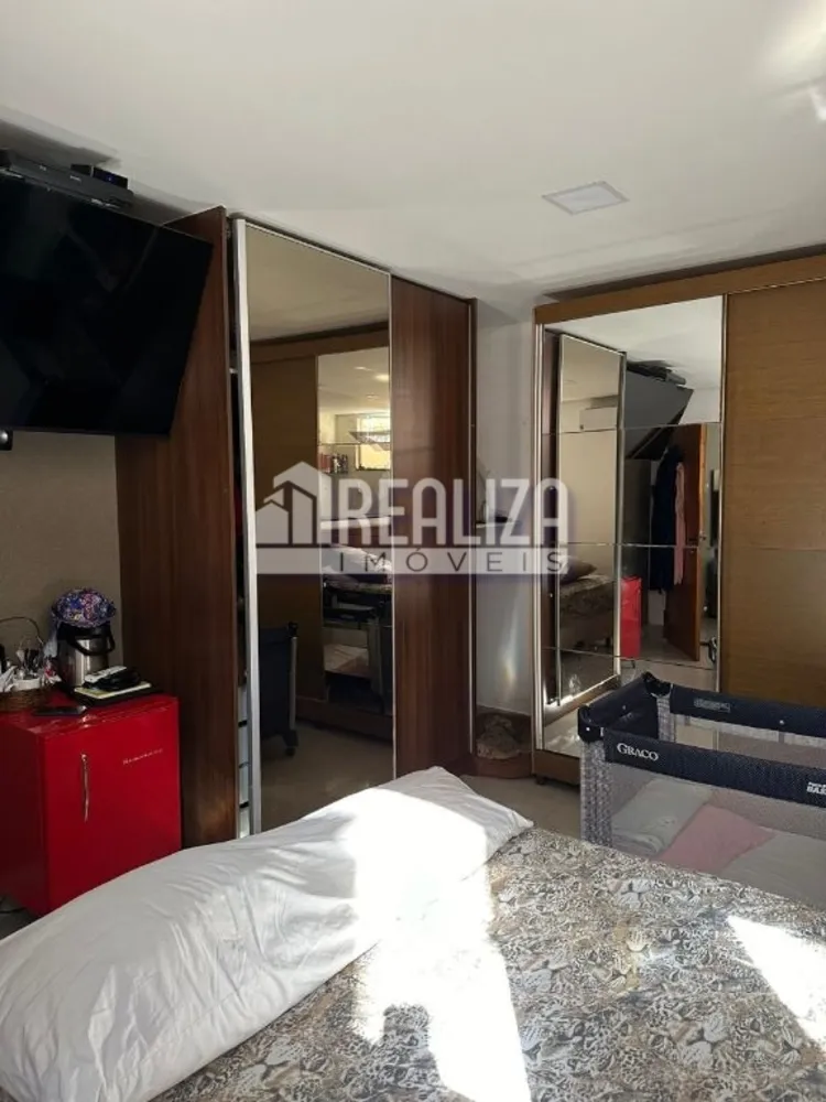 Casa, 4 quartos, 238 m² - Foto 9