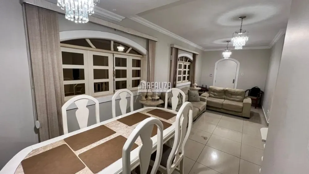 Casa, 4 quartos, 185 m² - Foto 2