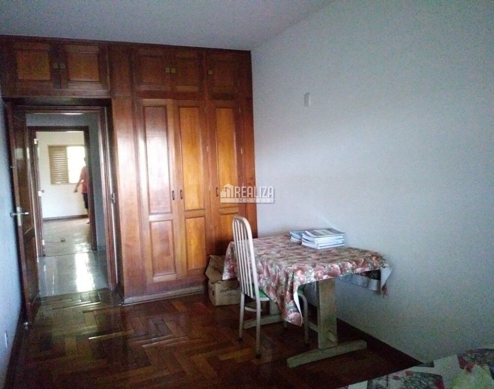 Casa, 4 quartos, 557 m² - Foto 8