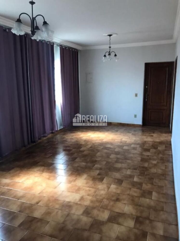Apartamento, 3 quartos, 159 m² - Foto 1