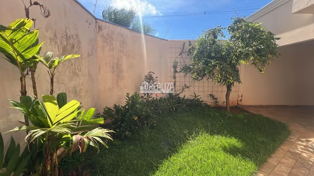 Casa, 4 quartos, 252 m² - Foto 8