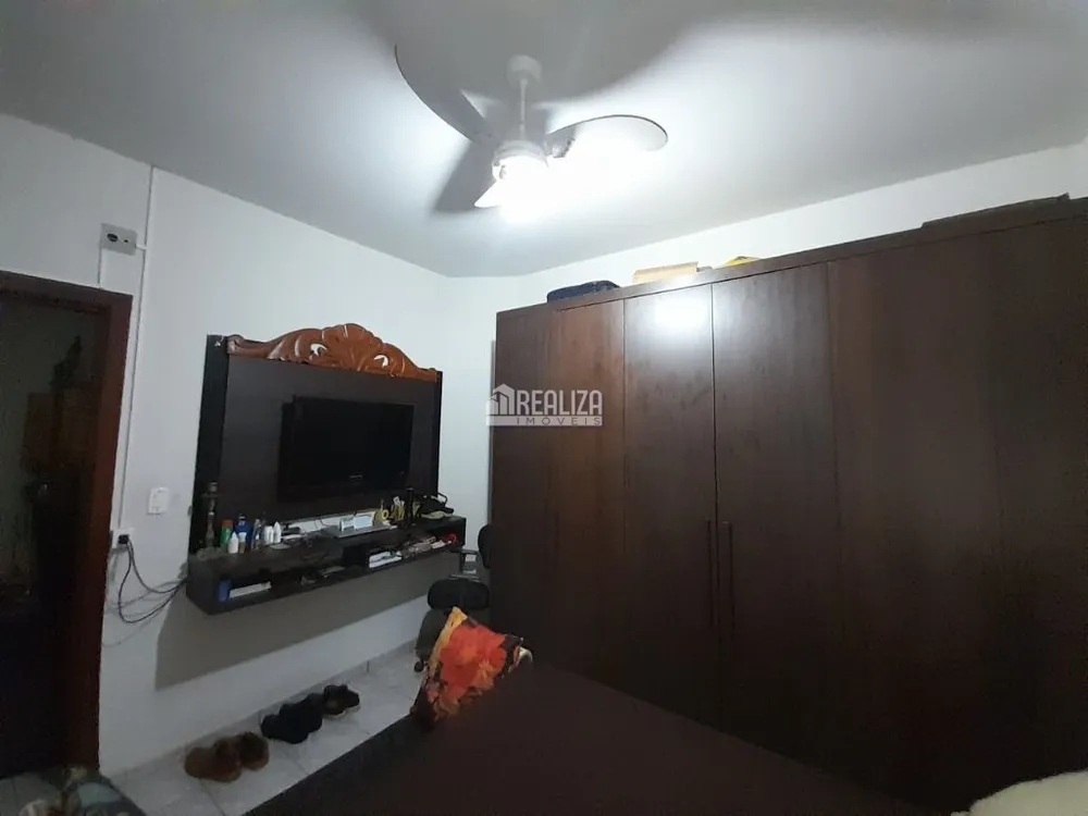 Casa, 3 quartos, 240 m² - Foto 16