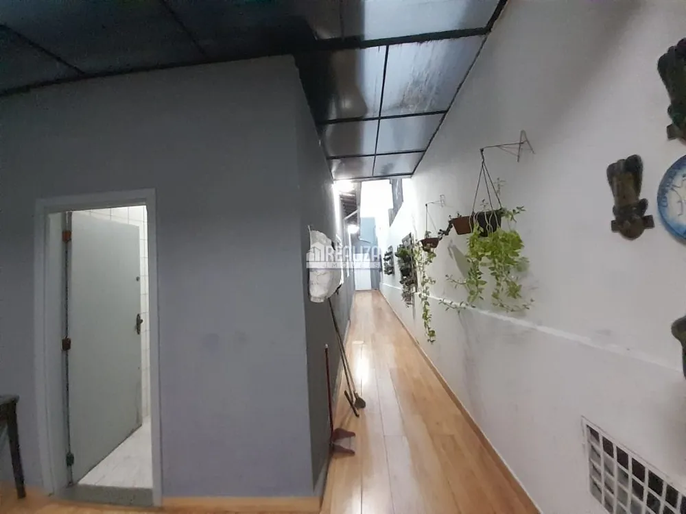 Casa, 3 quartos, 240 m² - Foto 22