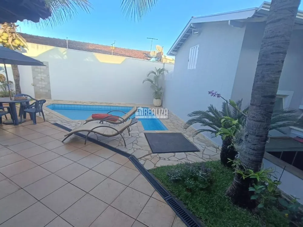 Casa, 4 quartos, 250 m² - Foto 6