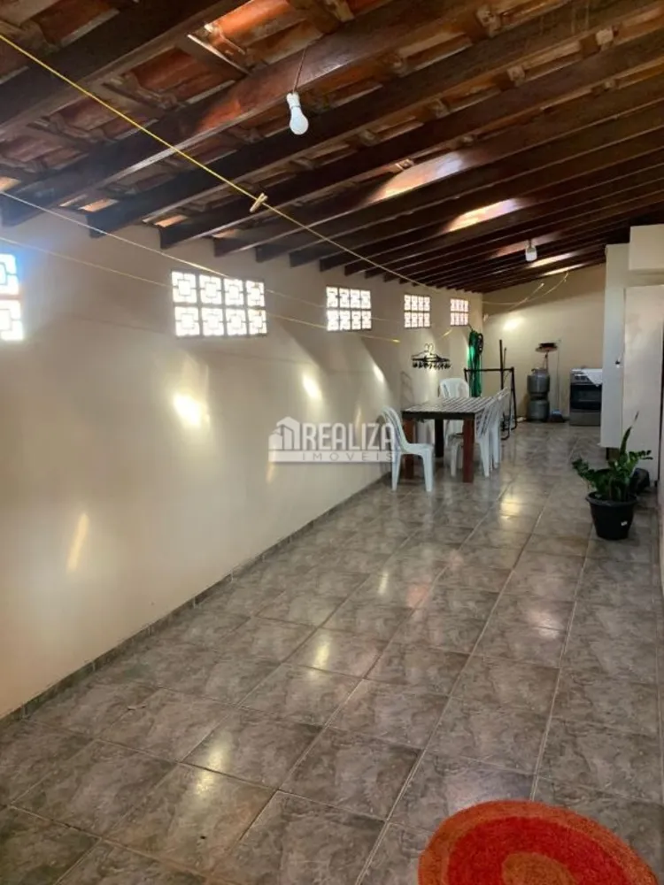 Casa, 2 quartos, 164 m² - Foto 1