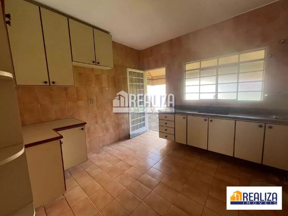 Casa, 2 quartos, 150 m² - Foto 3
