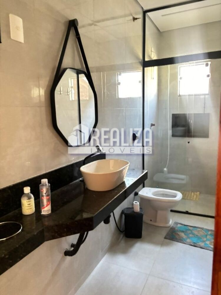 Casa à venda com 3 quartos, 150m² - Foto 4