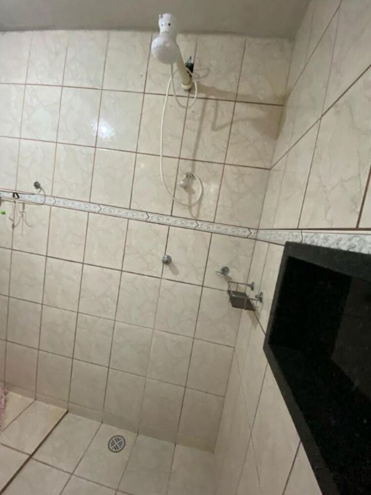 Casa à venda com 2 quartos, 170m² - Foto 11